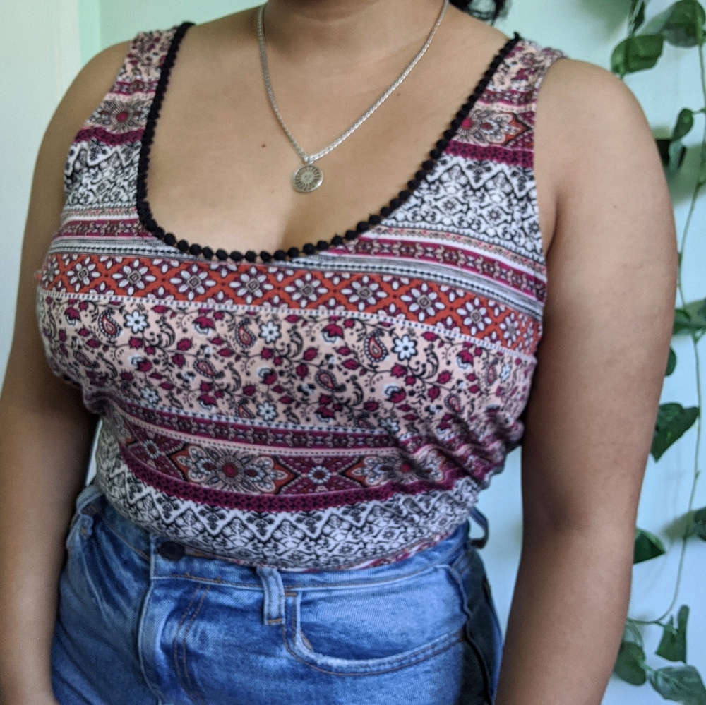 Bohemian cropped tank top